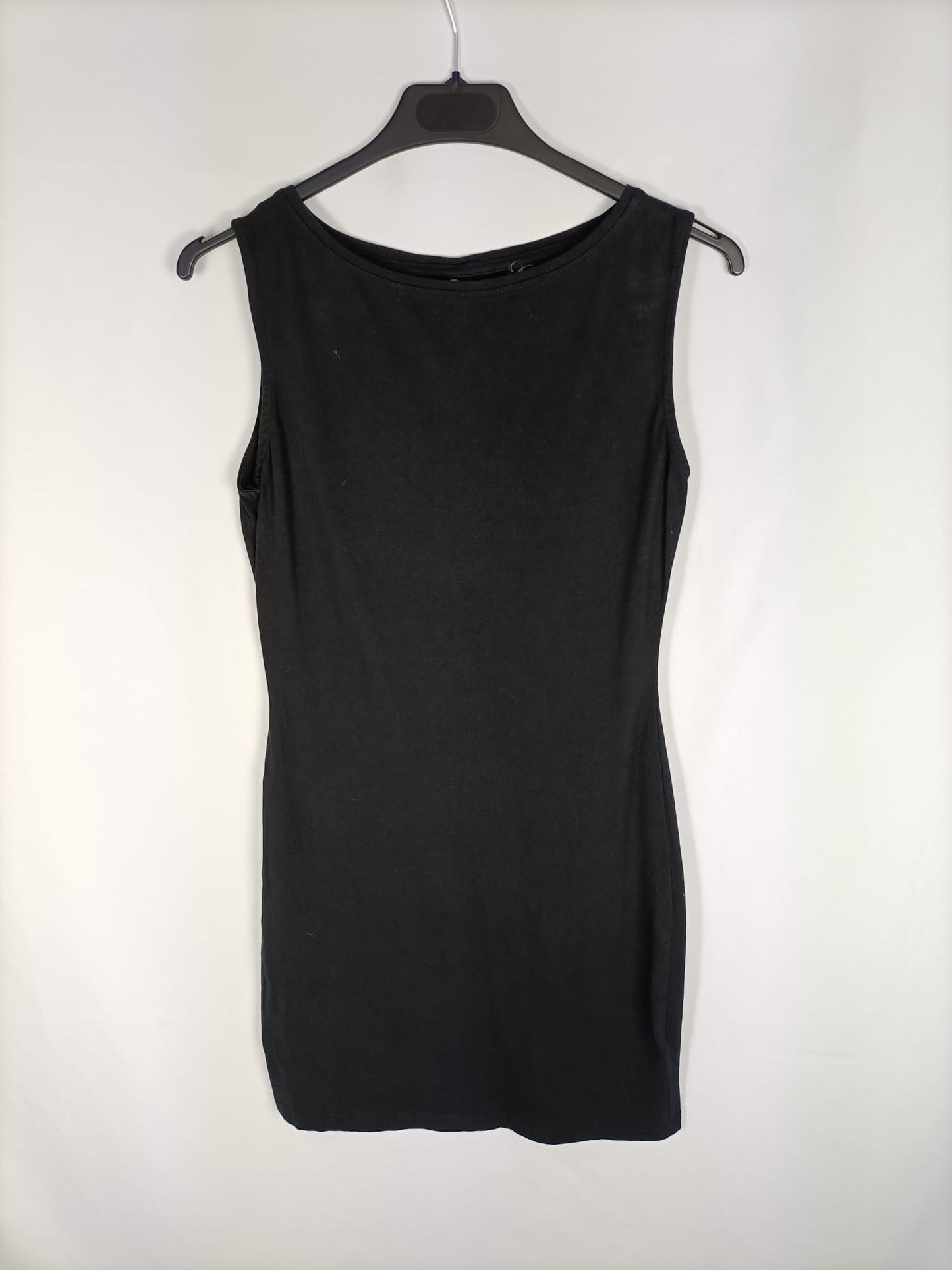VENCA. Vestido corto negro T.m