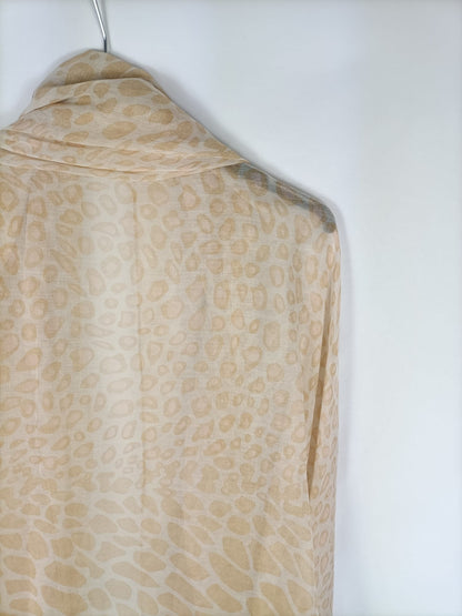 OTRAS. Fular animal print