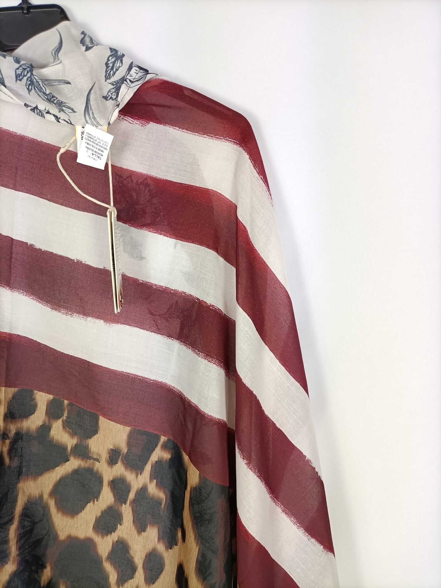 AGUA BENDITA. Fular estampado