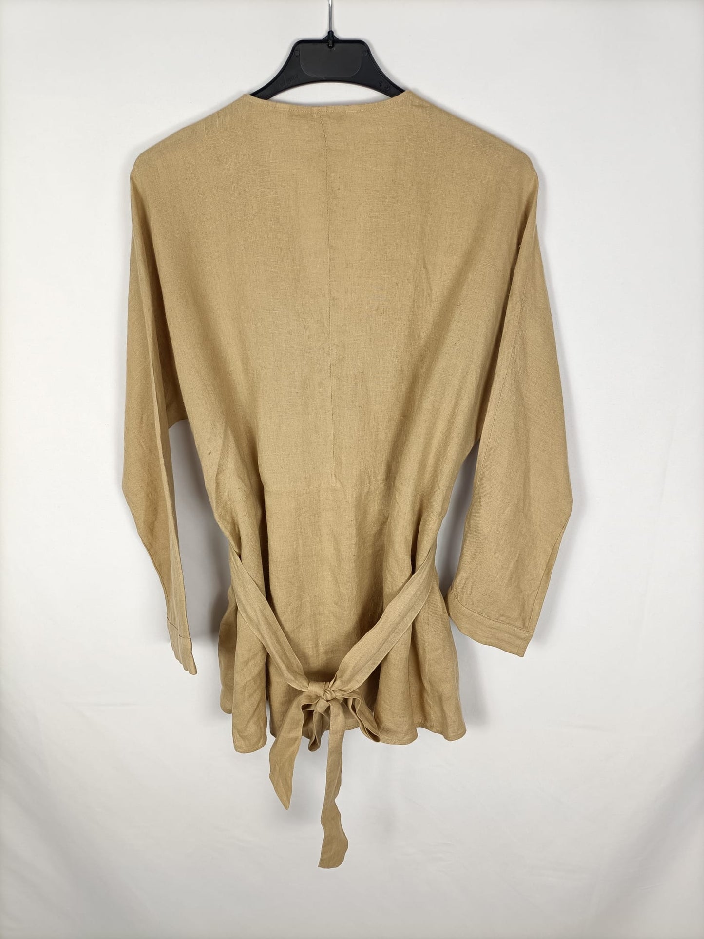 ZARA. Blusa cruzada lino T.xs