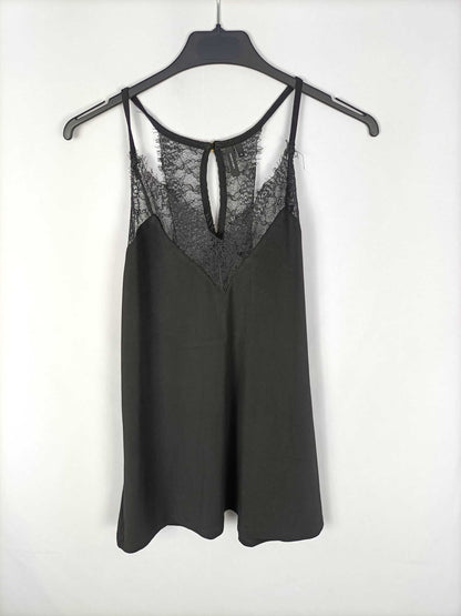 VERO MONA. Top lencero negro T.m