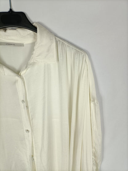 UTERQÜE. Blusa beige oversized T.s