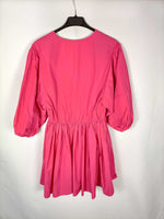H&M. Vestido rosa cortito T.36
