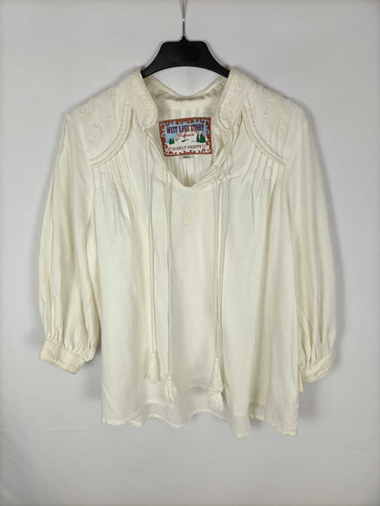 WEST LOVE STORY. Blusa beige bordada T.s