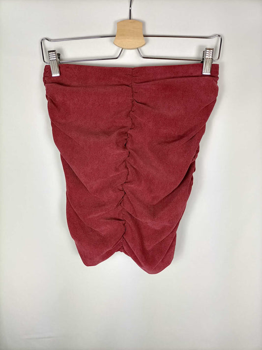 ZARA. Dark pink corduroy skirt Ts