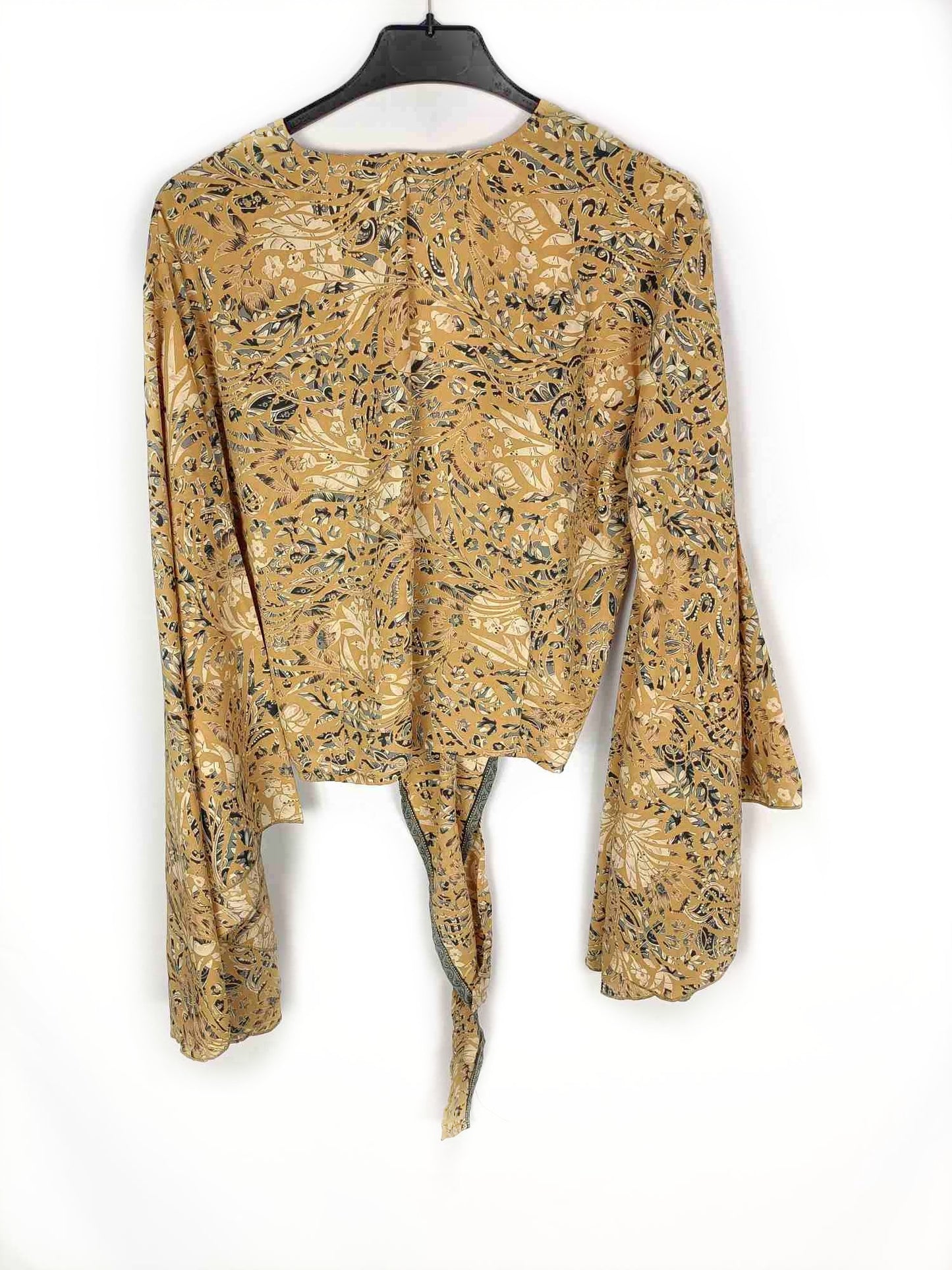 CON LUZ PROPIA.Top lazada seda TU (m)