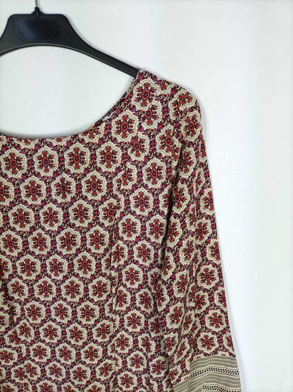 OTZI.Vestido beige flores. T.s