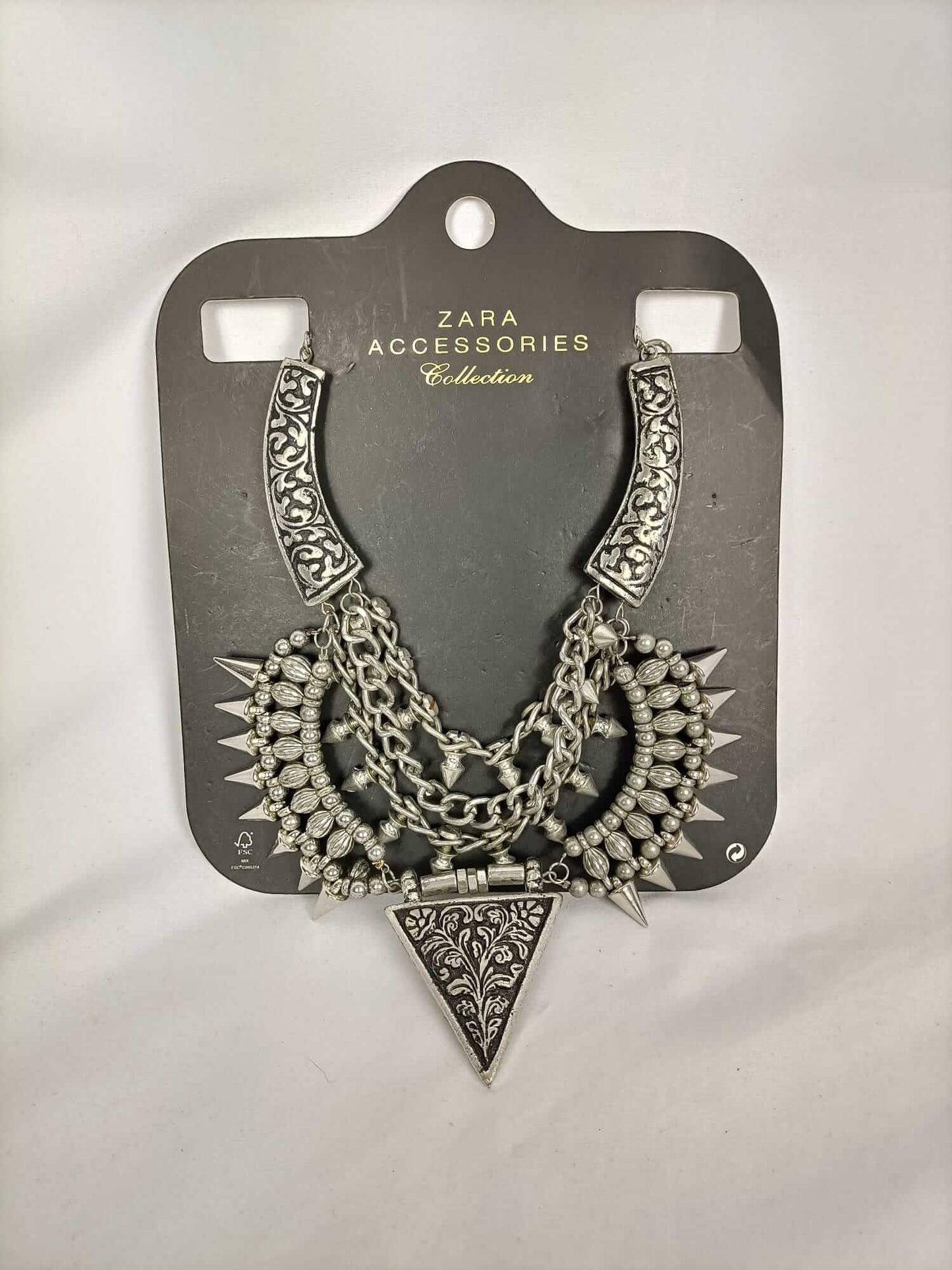 ZARA.Collar pinchos plateado