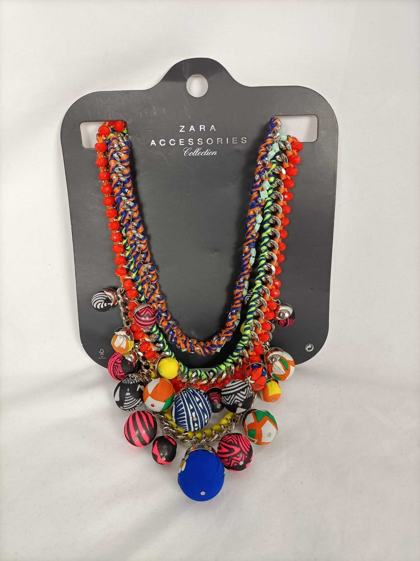 ZARA.Collar étnico