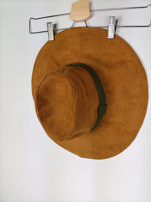 ZARA.Sombrero camel TU