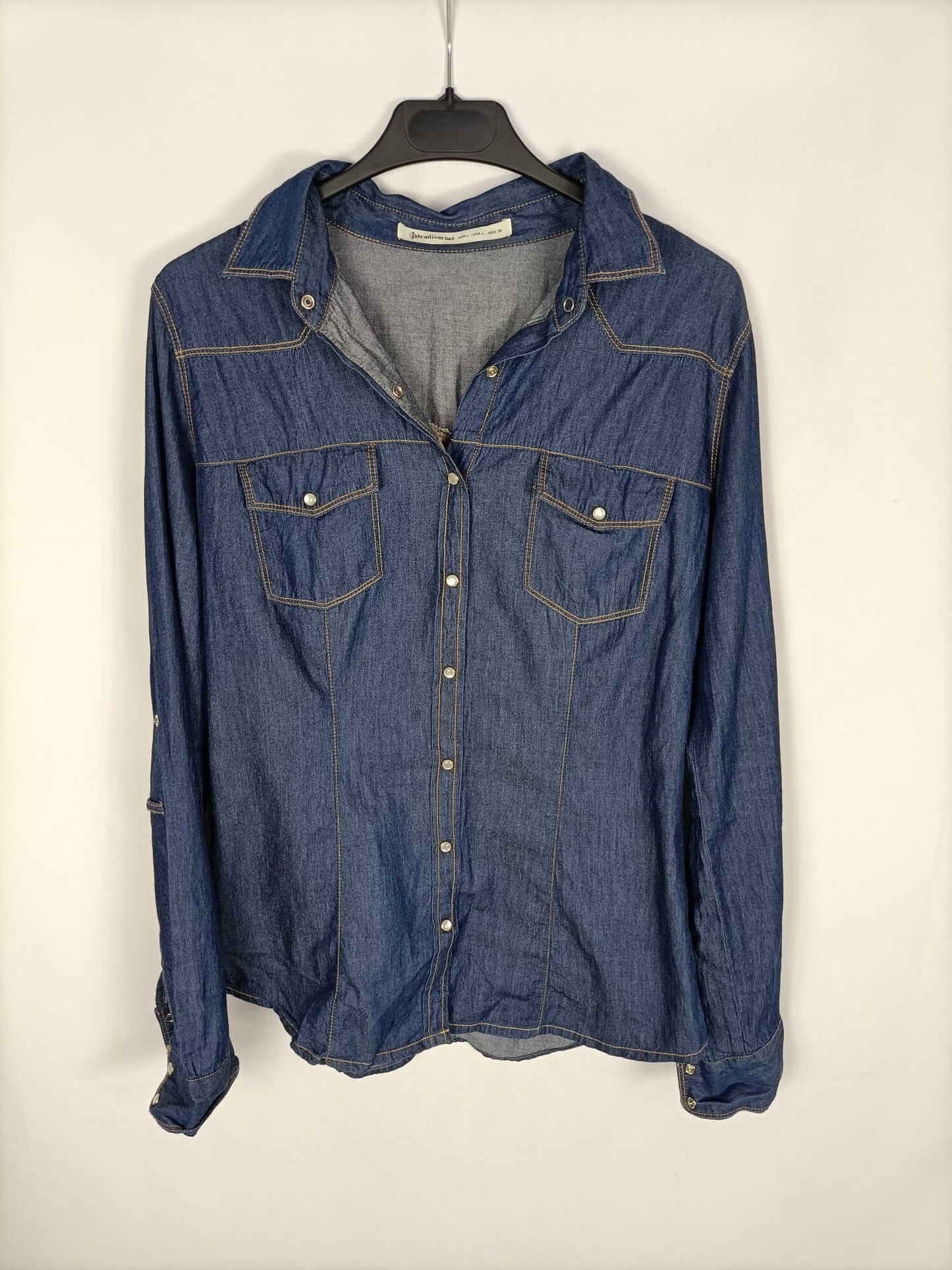 STRADIVARIUS.Dark denim shirt TL