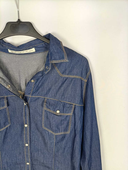 STRADIVARIUS.Dark denim shirt TL