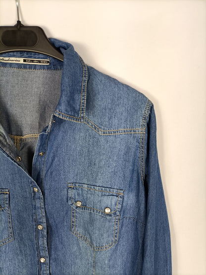 STRADIVARIUS.Thin denim shirt TL