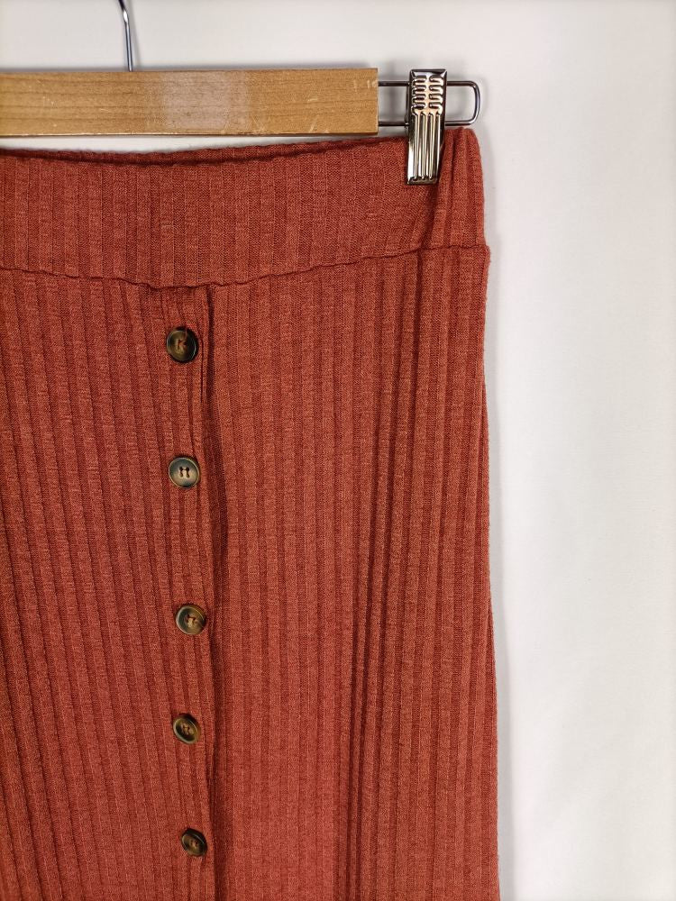 OTHERS.Ribbed tile midi skirt Ts/m