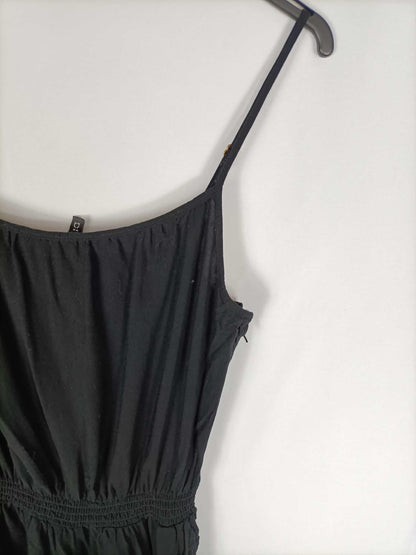 H&M.Mono corto negro T.36