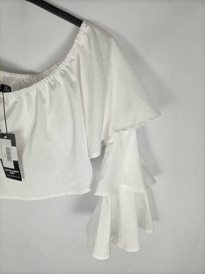 I SAW IT FIRST.Croptop blanco T.38