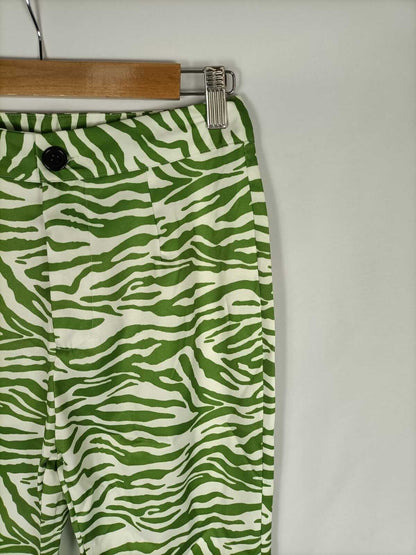 SHEIN.Pantalón campana cebra T.s