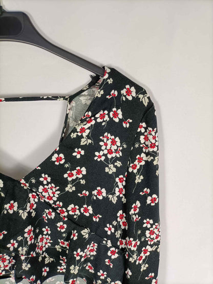 ZARA.Top negro flores T.s