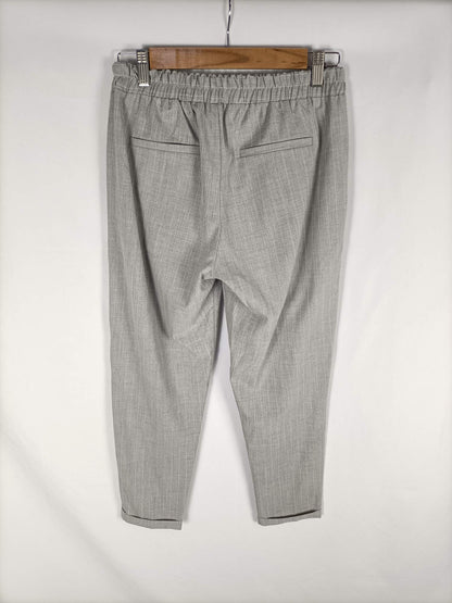 BERSHKA.Pantalones rayas gris y blanco T.m