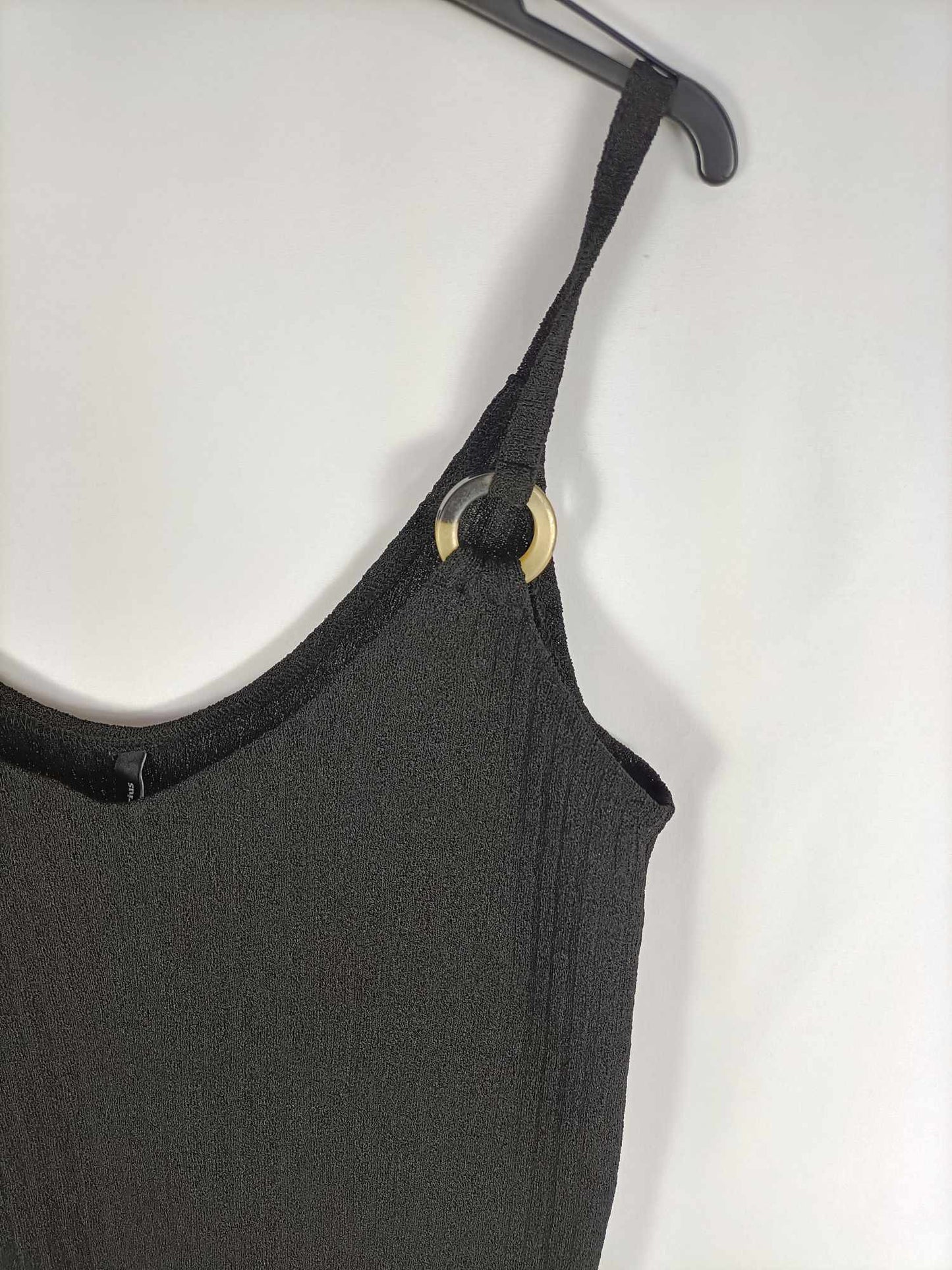 STRADIVARIUS.Top negro fluido T.s