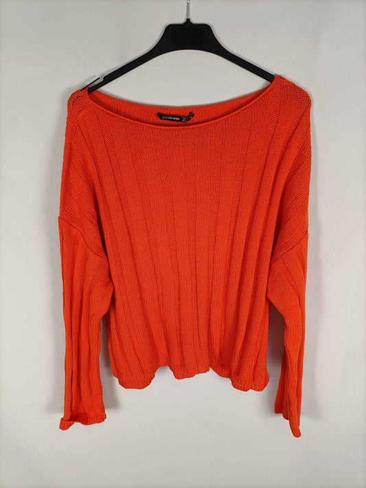 STRADIVARIUS. Orange Ts knit sweater