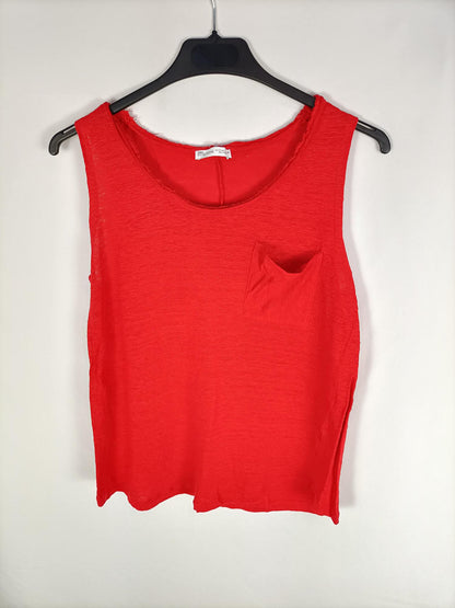 ZARA.Camiseta roja T.s