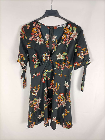 PULL&BEAR.Vestido negro corto T.m