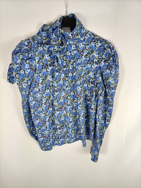 STRADIVARIUS.Blusa flores mangas abullonadas T.m