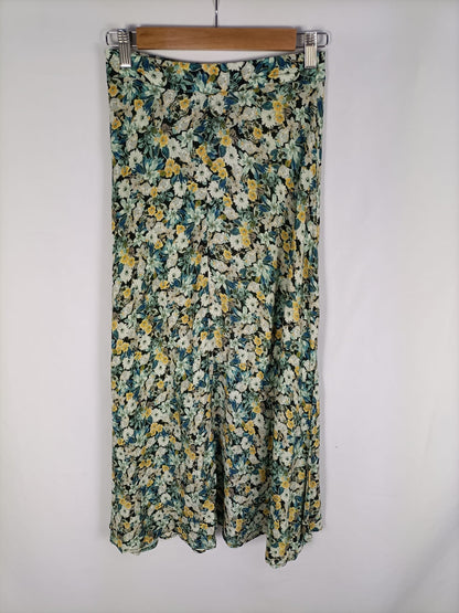 PULL&BEAR.Falda midi flores T.s