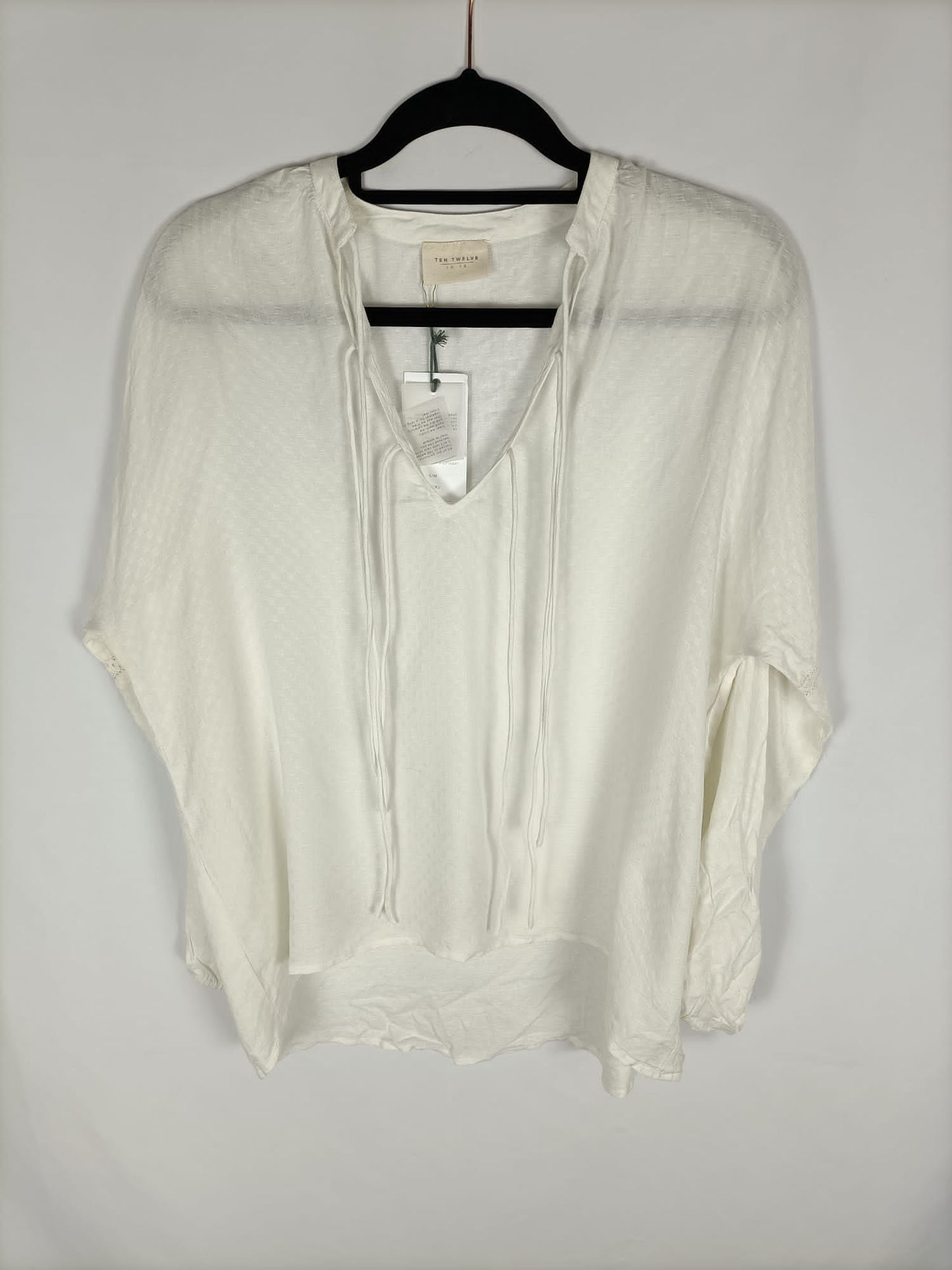 White blouse details Ts/m
