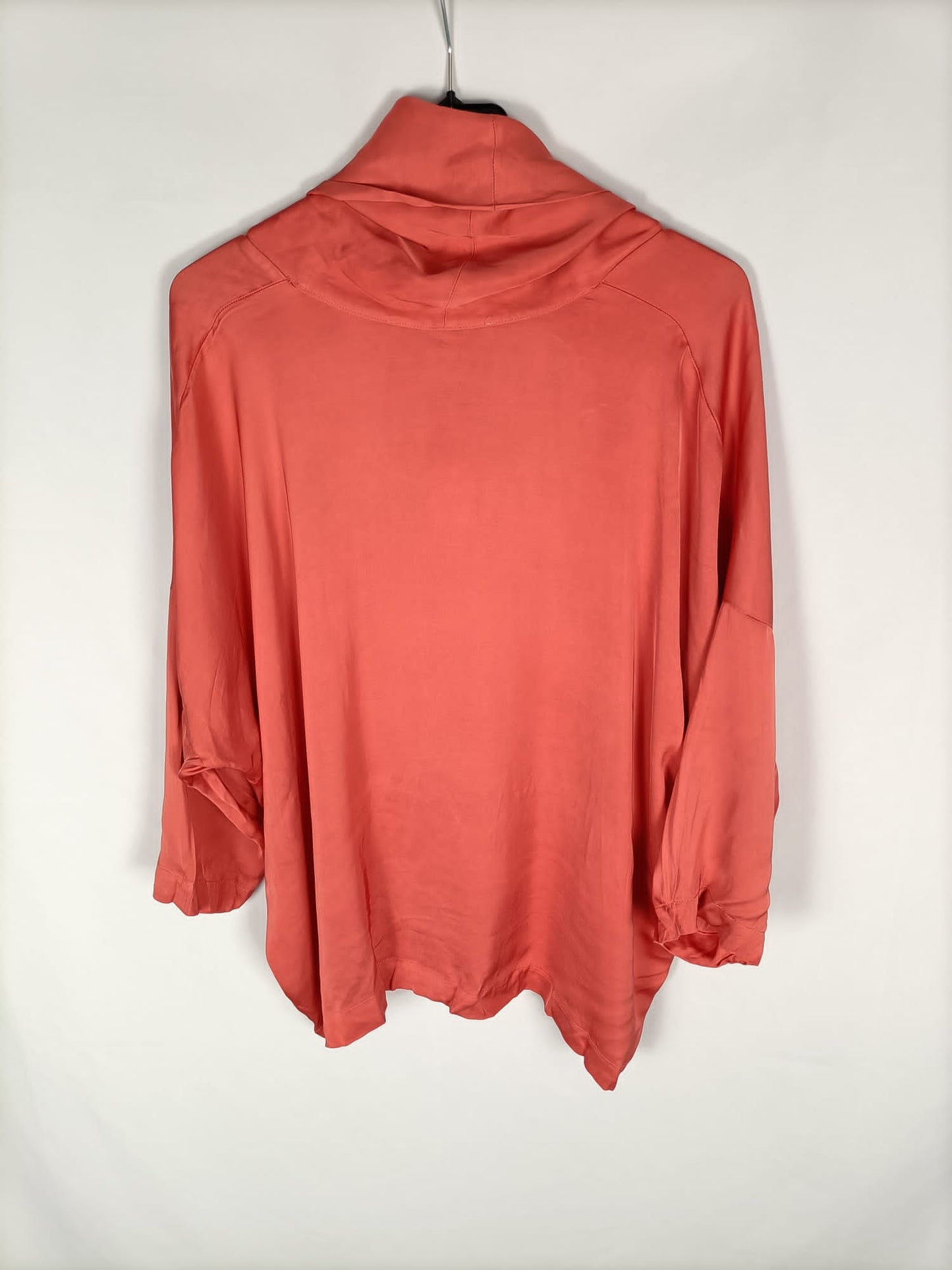 UTERQÜE. Blusa fluida coral T.m