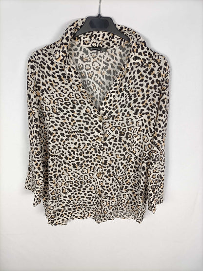 STRADIVARIUS.Ts animal print blouse