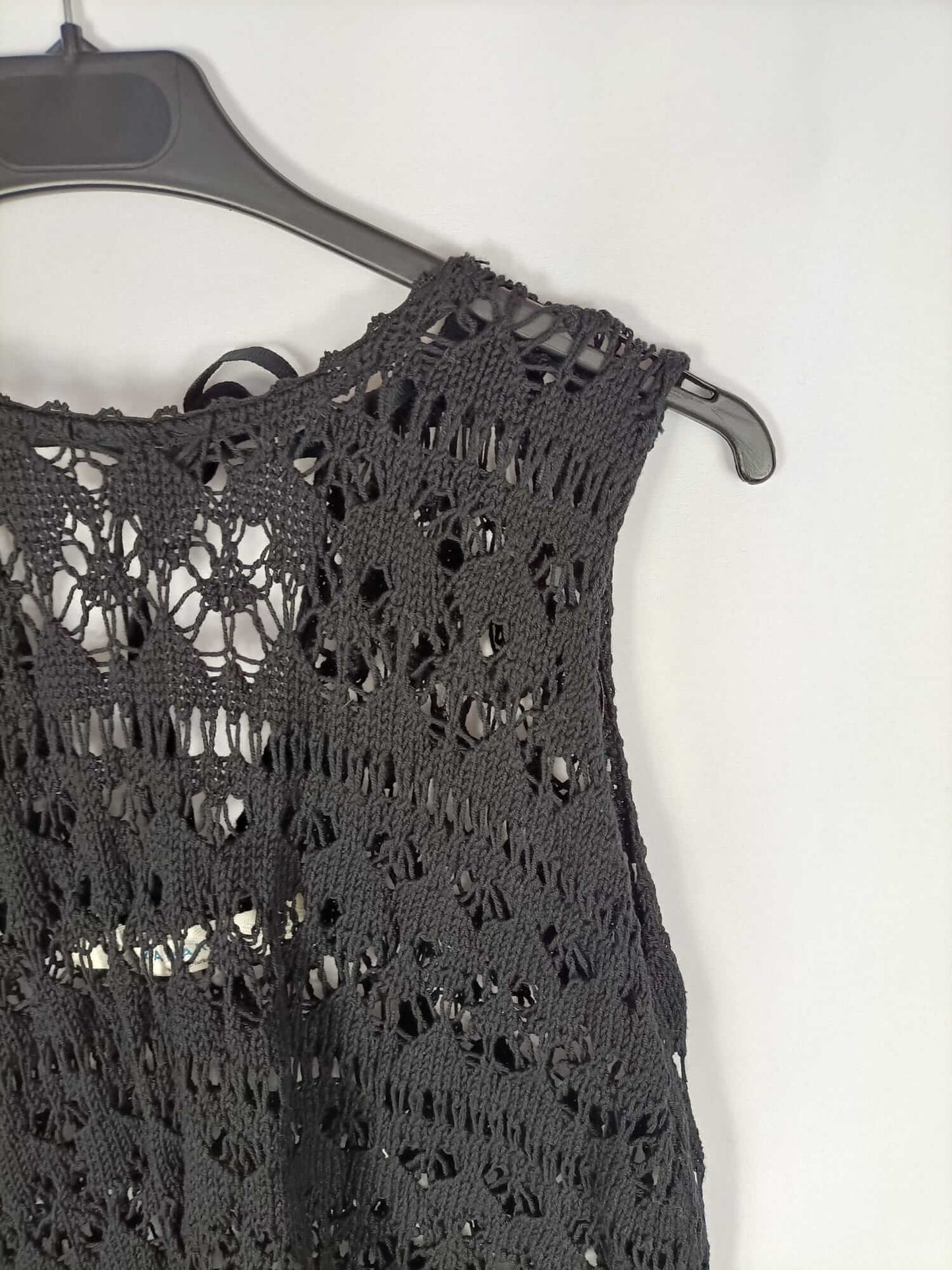 ZARA.Top negro croché T.m