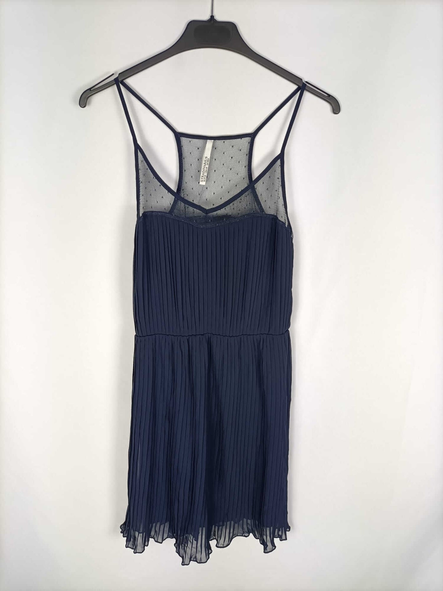 STRADIVARIUS.Vestido corto azul plisado T.m