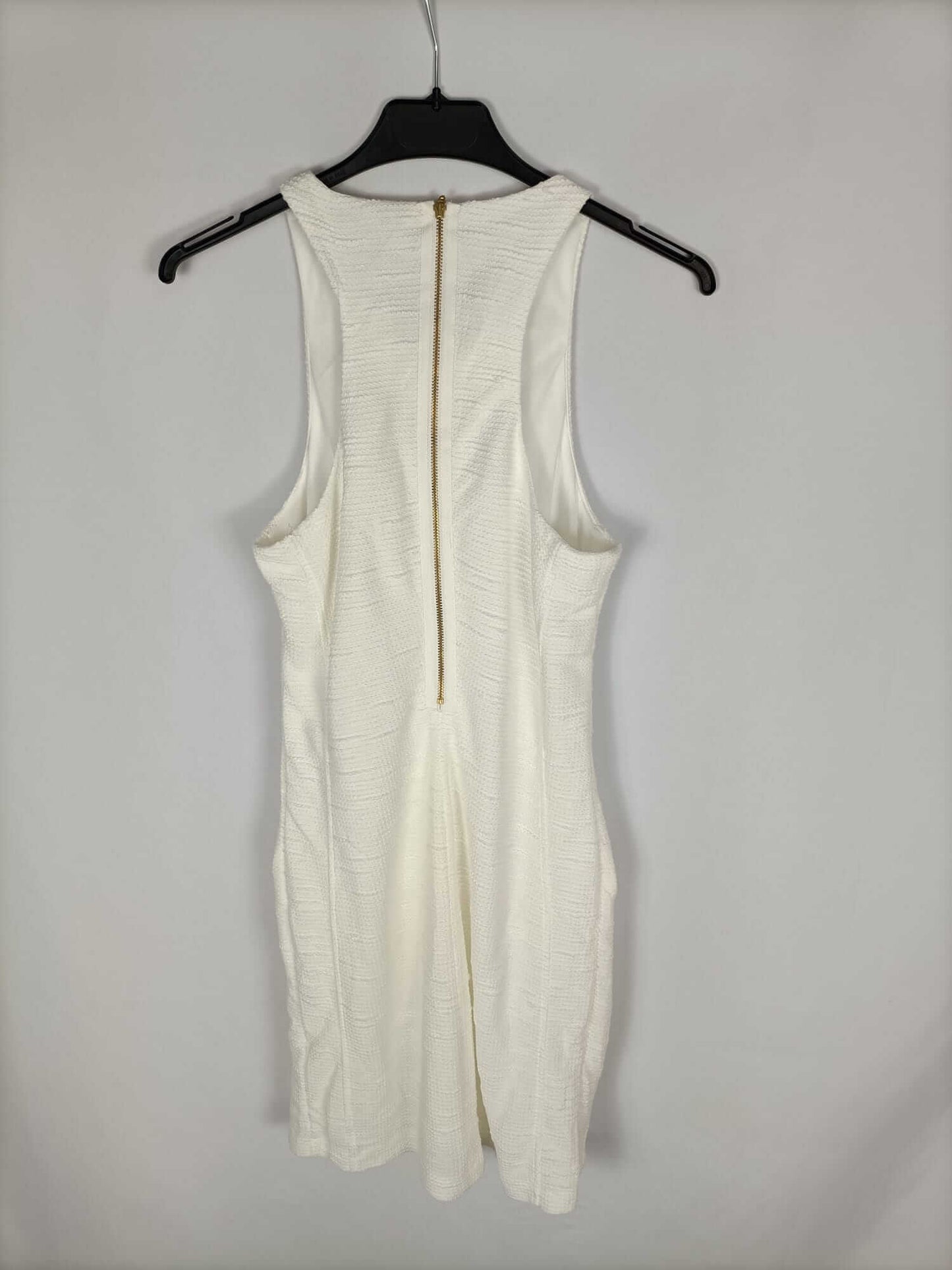 STRADIVARIUS.Vestido blanco roto T.m