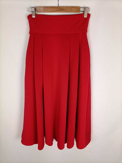 SHEIN. Red midi skirt Tl