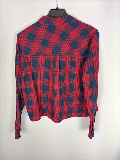 STRADIVARIUS.Camisa cortita cuadros T.m