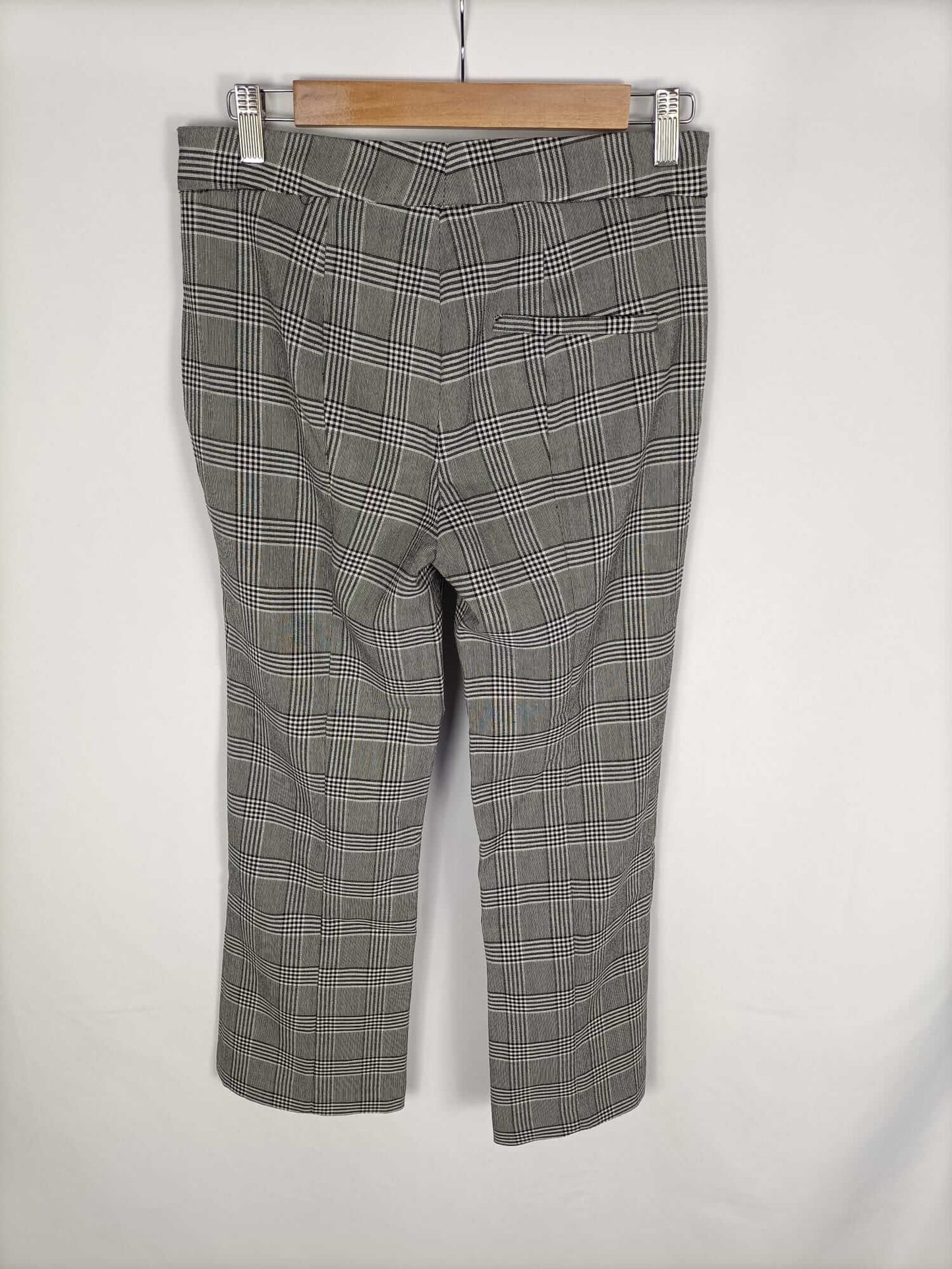 ZARA.Pantalones cuadros T.34