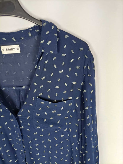 PULL&BEAR.Blusa azul nudos T.s