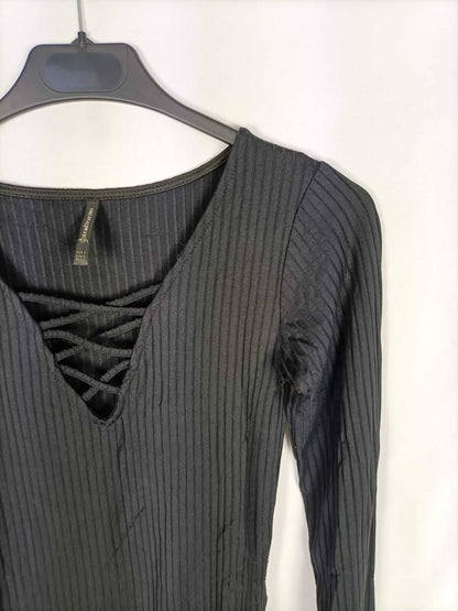 STRADIVARIUS.Body negro canalé T.s