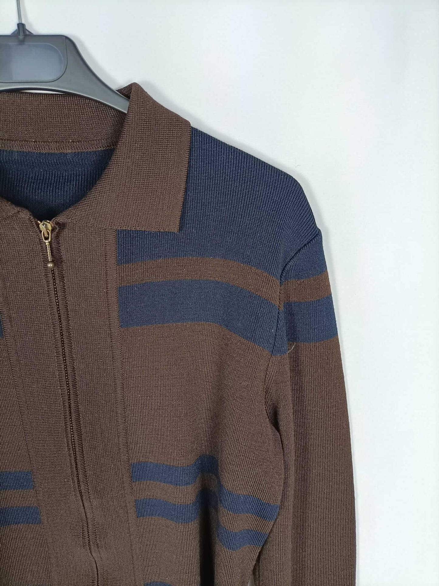 OTRAS.Rebeca punto azul y marrón T.s/m