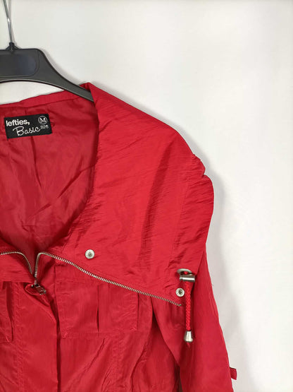LEFTIES.Parka roja corta vientos T.m