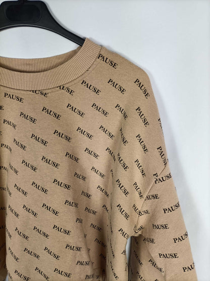 BERSHKA.Sudadera camel cortita T.s