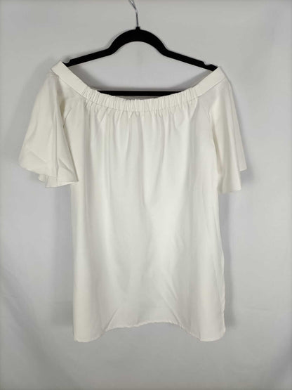 OTRAS.Blusa blanco roto bordada TU (M/L)