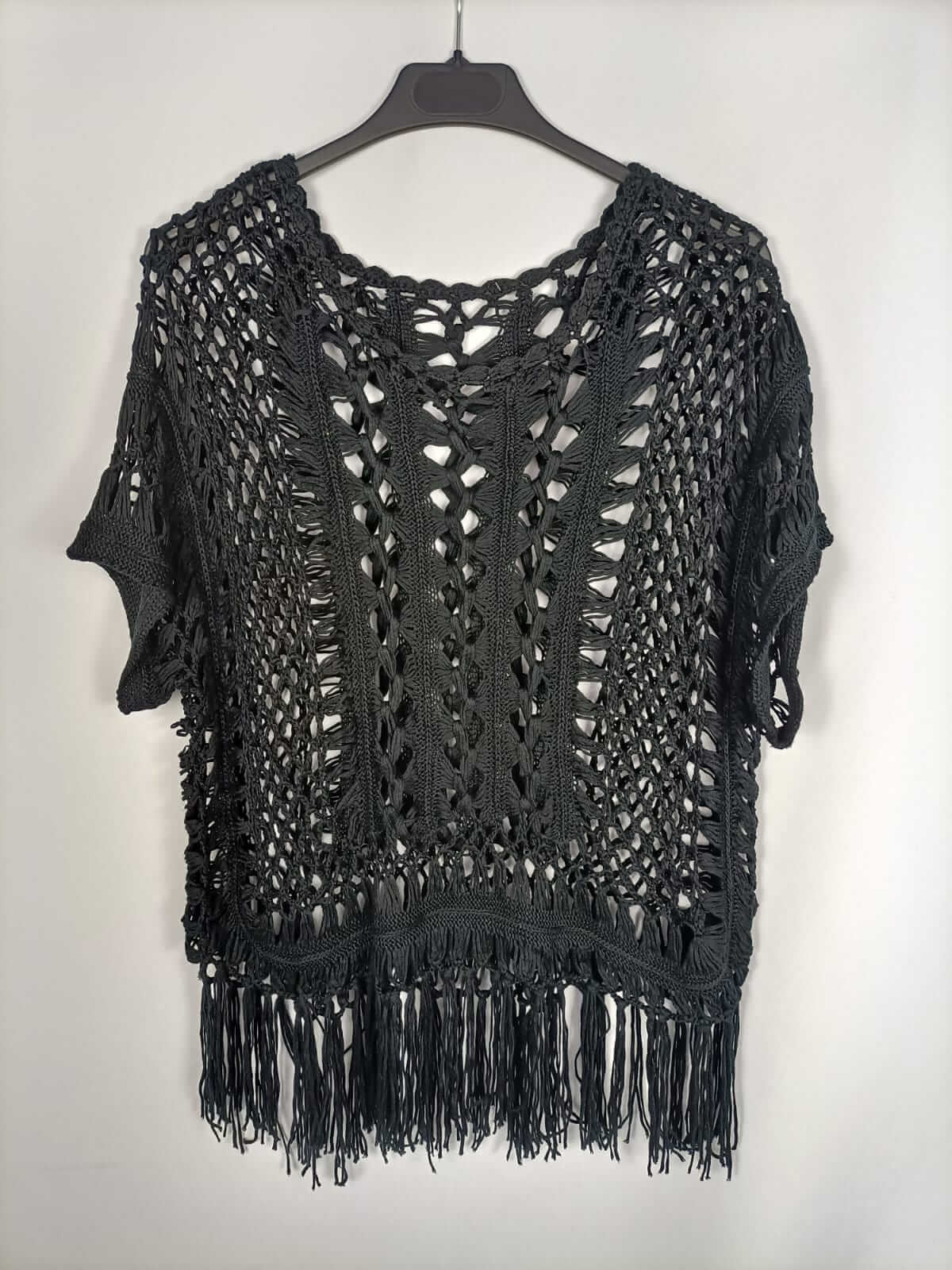 OTRAS.Top negro troquelado flecos TU (m)