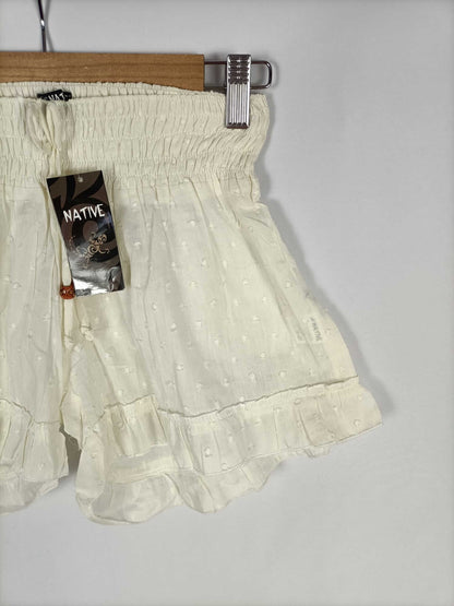 NATIVE. Shorts blancos T.s/m