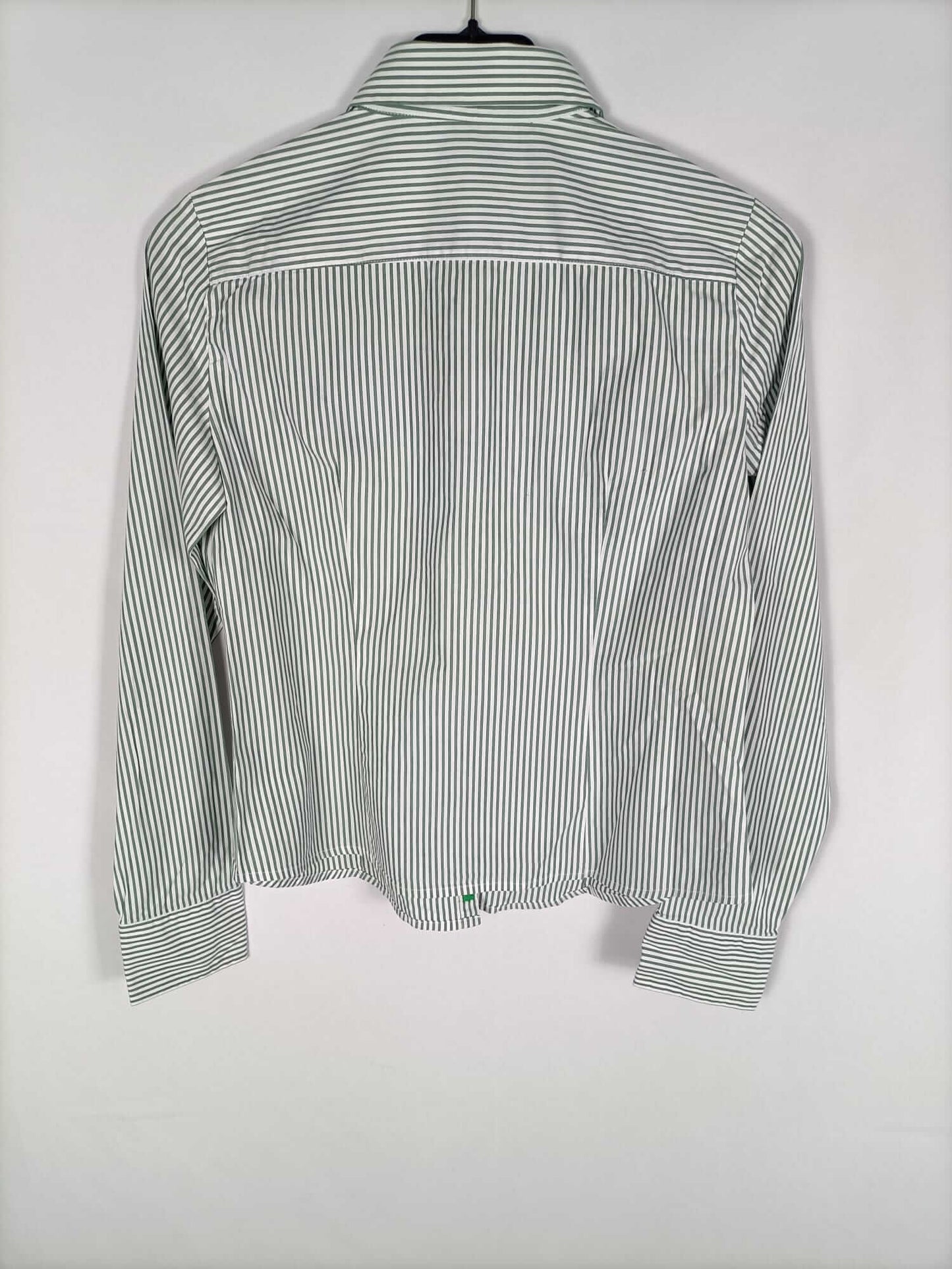 BENETTON. Striped shirt, size 10-11 years