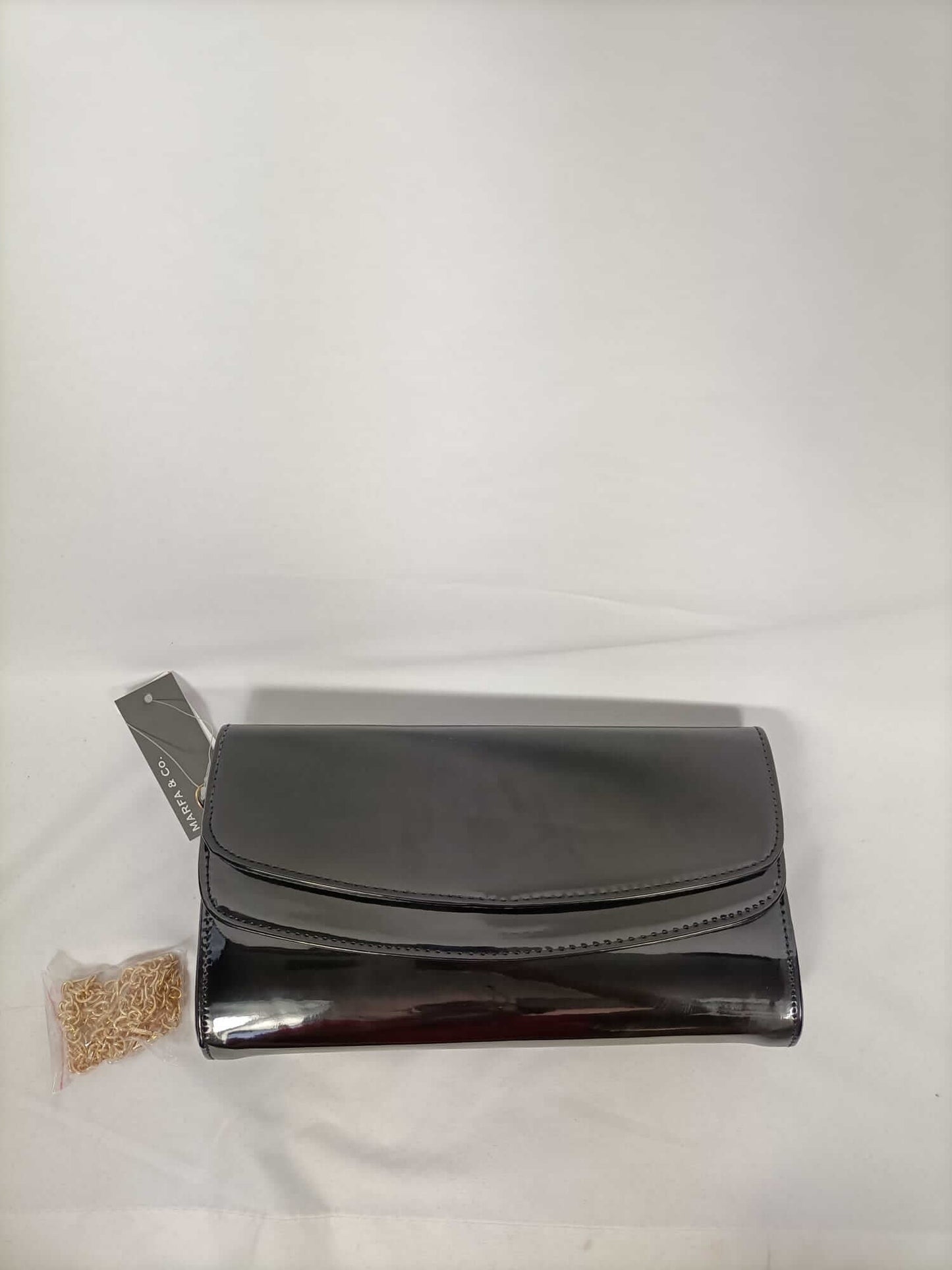 MARFA&CO.Cartera negra charol