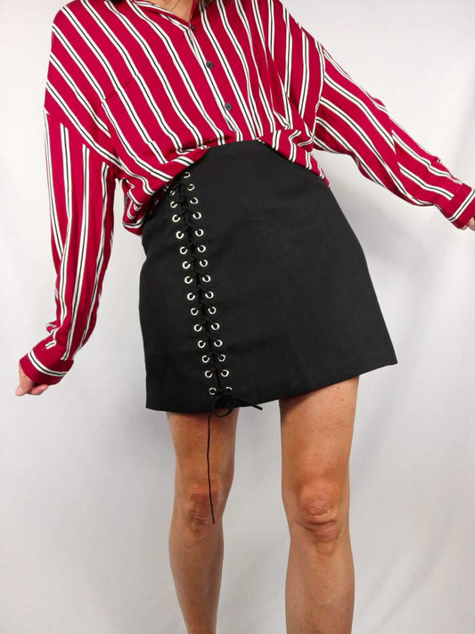 OTRAS.Falda corta paño cuerdas T.36