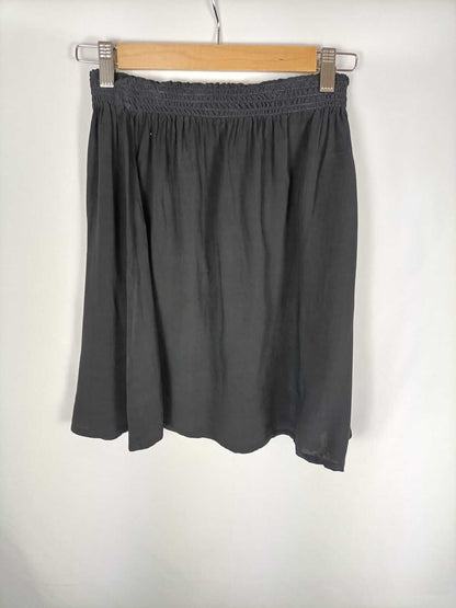 OTRAS. Falda negra fluida TU (s/m)